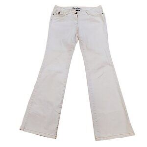 BODEN Women's Bootcut Jeans/Flattering Flare Low-rise in Off-White/Cream